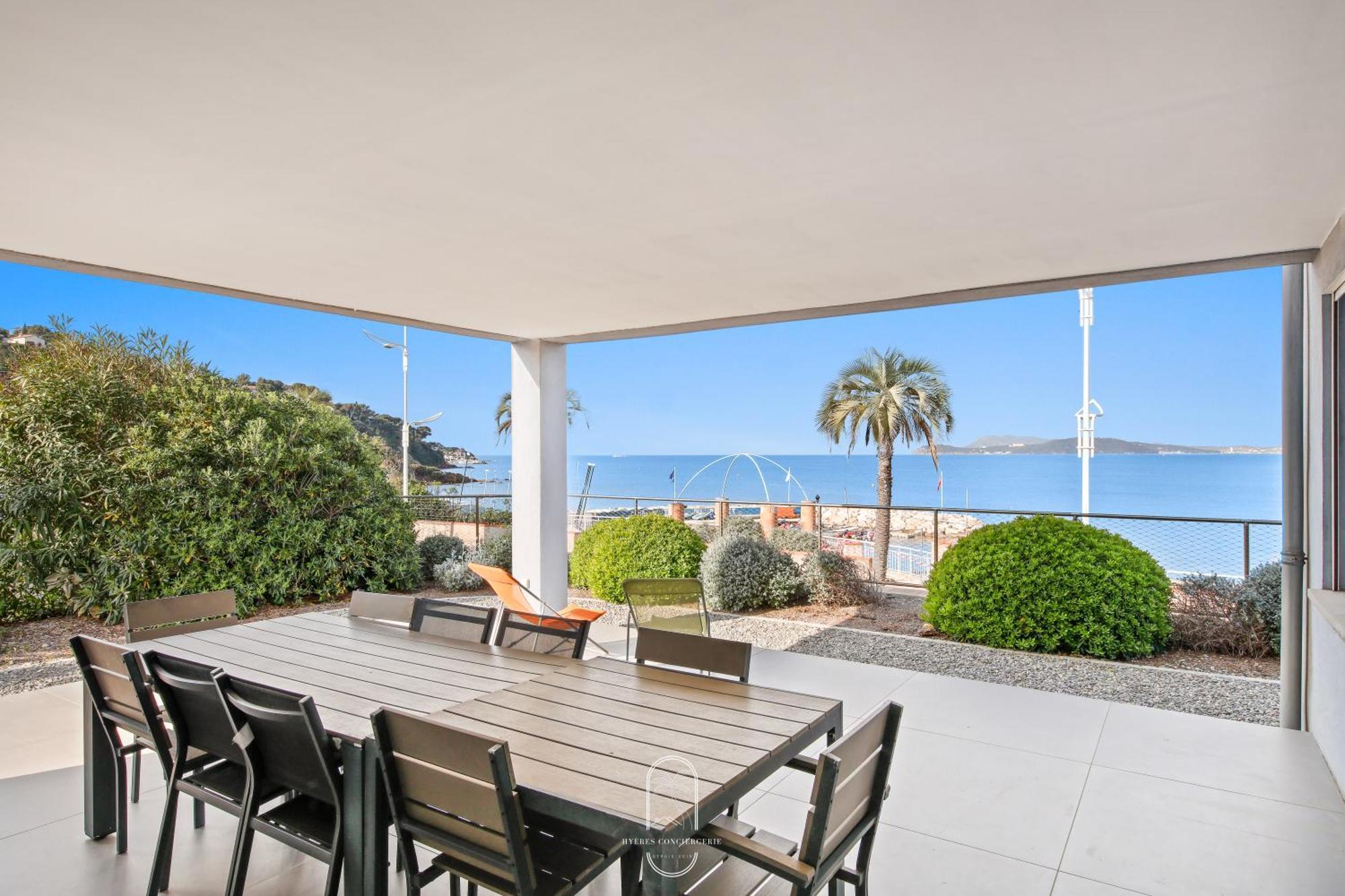 Villa Antoine Appartement Rdj Vue Mer Clim Wifi Parking Plage 50M La Garonne Льо Праде Екстериор снимка