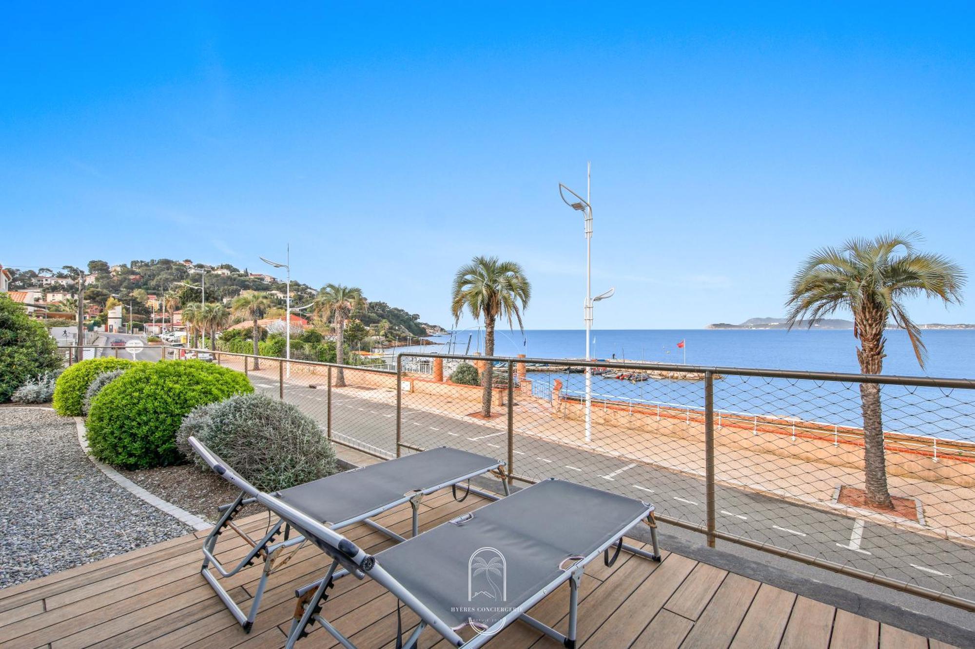 Villa Antoine Appartement Rdj Vue Mer Clim Wifi Parking Plage 50M La Garonne Льо Праде Екстериор снимка