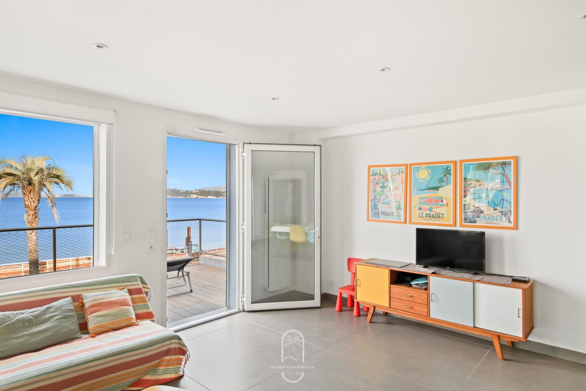 Villa Antoine Appartement Rdj Vue Mer Clim Wifi Parking Plage 50M La Garonne Льо Праде Екстериор снимка