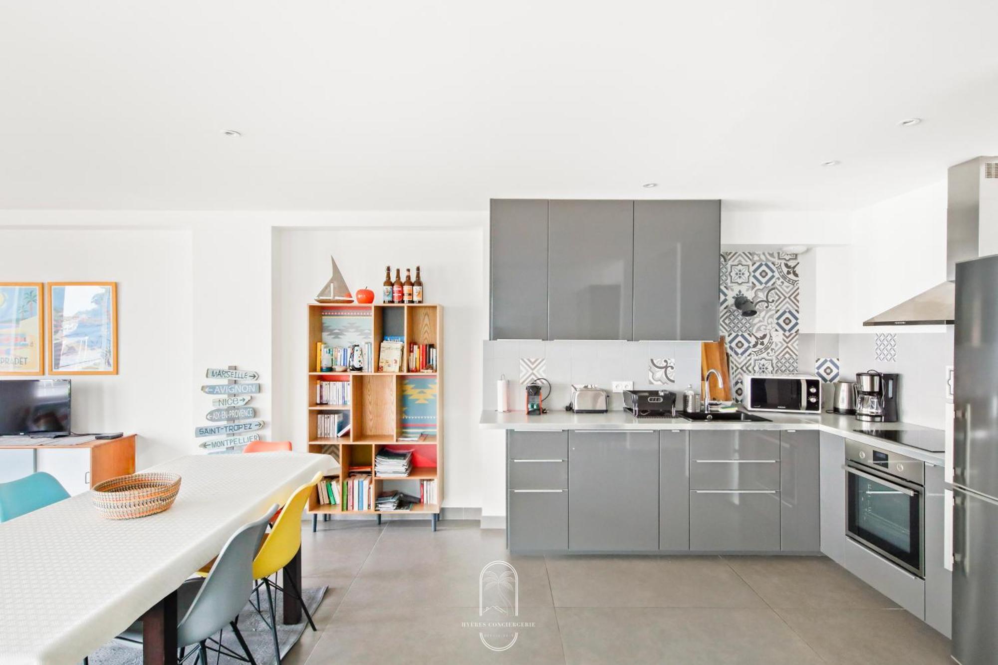 Villa Antoine Appartement Rdj Vue Mer Clim Wifi Parking Plage 50M La Garonne Льо Праде Екстериор снимка